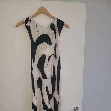 Damenkleid