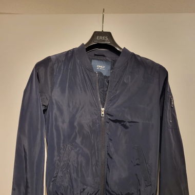 Leichte dunkelblaue Herbst-/Frühlingsjacke