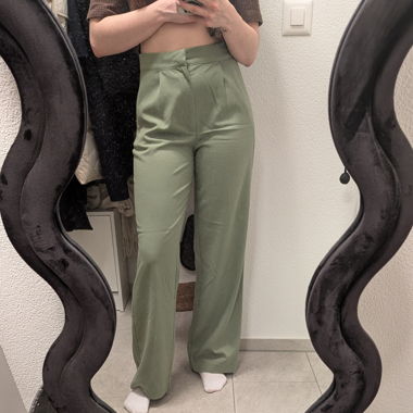 Grüne breite Pull&Bear Stoffhose