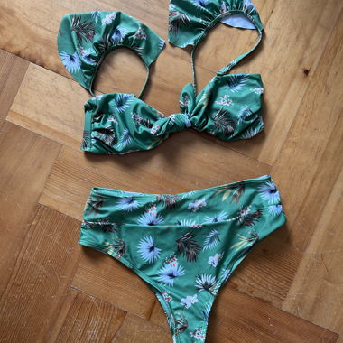 Bikini fleuri