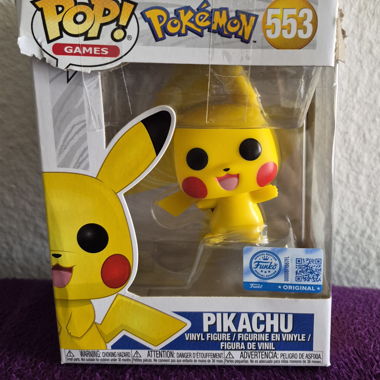 Funko Pop Pikachu 353
