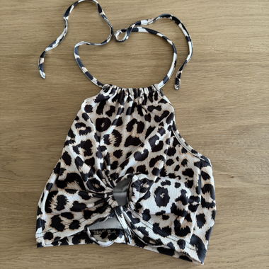 SHEIN Leopard Top