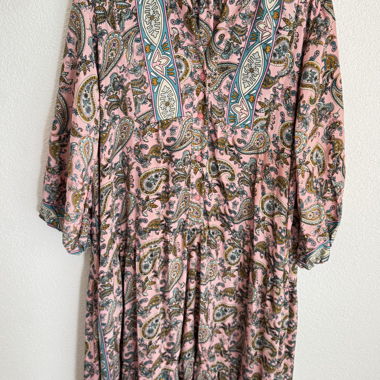 Abito Bohemian Soul in seta rosa Paisley