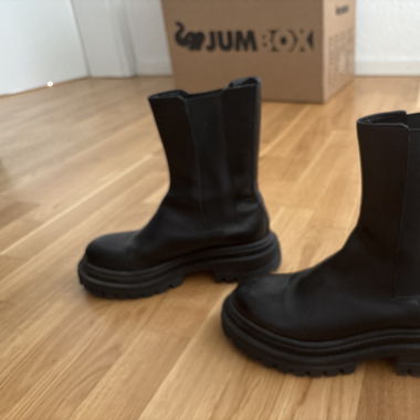 Botte Bershka 