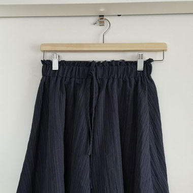 blaue Shorts