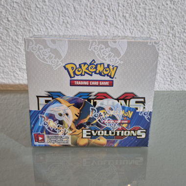 Pokémon XY – Evolutions Display (EN) – OVP / Top