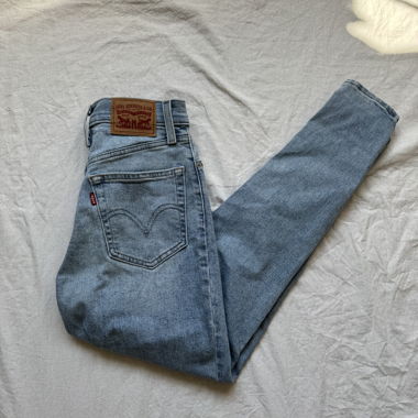 Levis Tapered-Jeans, Grösse W23 L27