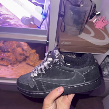 Nike Air Jordan 1 Travis phamtom