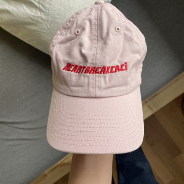 Fuffifufzich Merch rosa cap