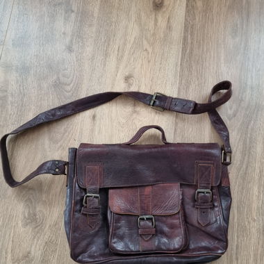 Leather bag