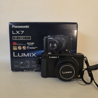 Panasonic Lumix DMC-LX7