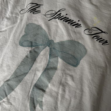 T-shirt from Madison Beer The Spinning Tour