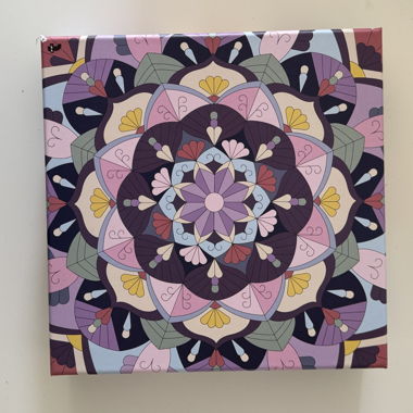 Puzzle mandala géométrique coloré