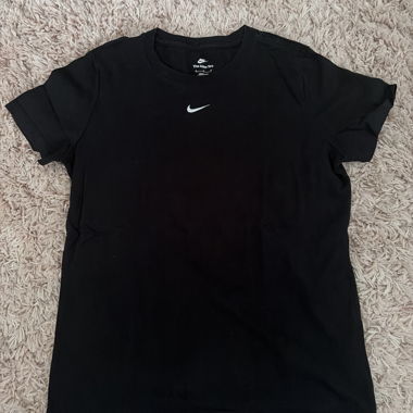 T-shirt Nike noir