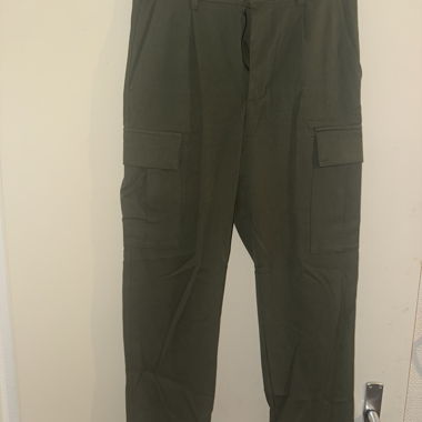 Zara Khaki-Cargo-Hose