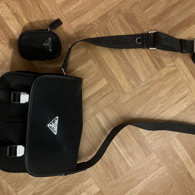 Prada Umhängetasche 