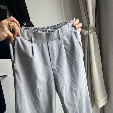 Graue Hose
