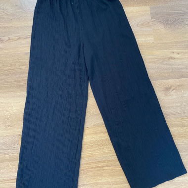 Weite Stoffhose