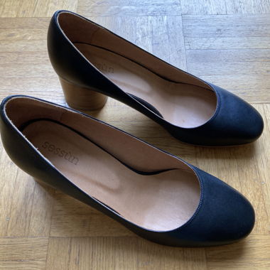 Scarpe col tacco in pelle nera Sessùn Nicole, taglia 39