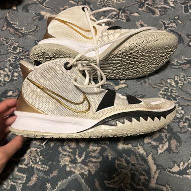 Scarpe da basket Nike Kyrie 7