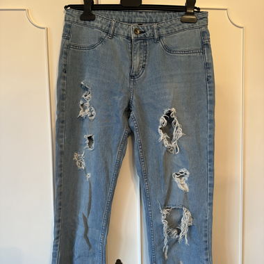 CALZEDONIA light blue ripped jeans
