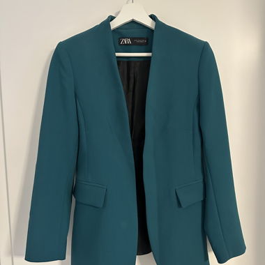Zara suit