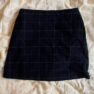 Uniqlo Skirt with pockets 