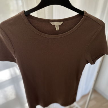 T-Shirt marrone