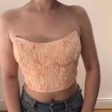 Bandeau mit Perlen