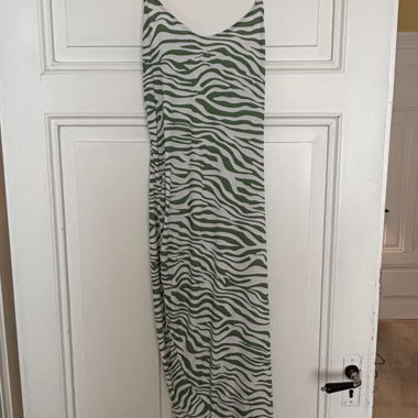 Robe maxi à imprimé zèbre
