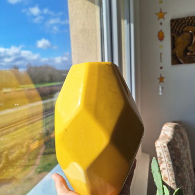 Verschiedene Vasen 10–20 CHF