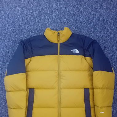 The North Face puffer 700 / size S