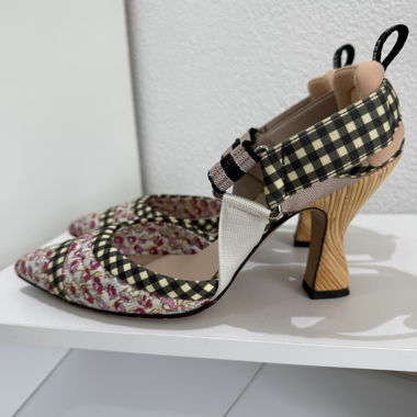 Pumps Fendi Slingback Colibri con tacco in tessuto