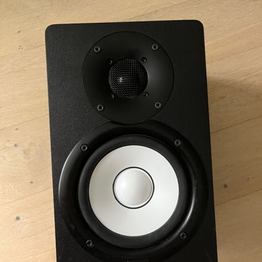 Yamaha HS5 Speaker