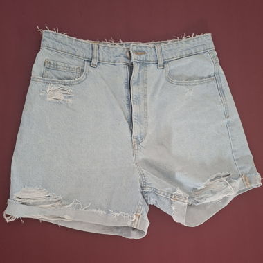 Shorts in jeans Zara