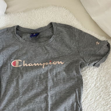 CHAMPION SHIRT