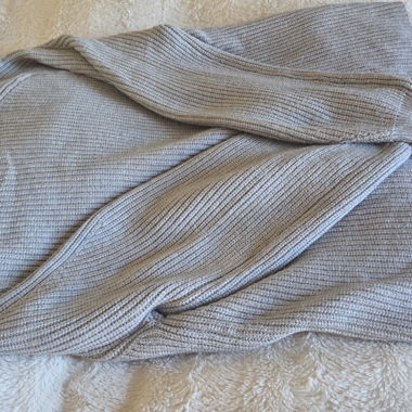 Pull gris côtelé