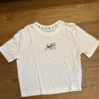 Top Nike