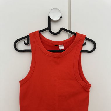 rotes Crop top