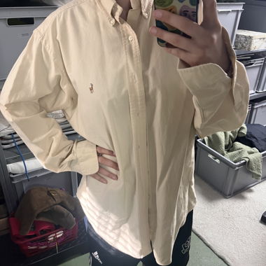Polo beige a maniche lunghe