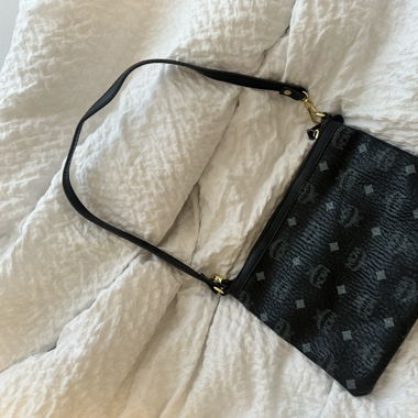 Handtasche