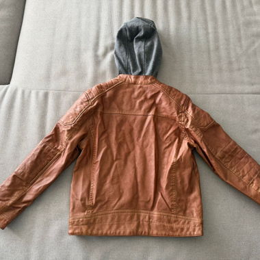 Veste enfant en look cuir à capuche