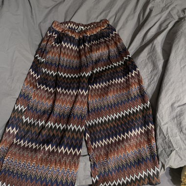 Pantaloni hippie