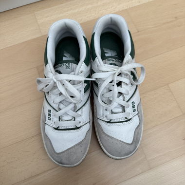 New Balance 550 Sneaker weiss/grün