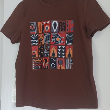 Nouveau t-shirt brun