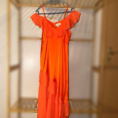 Never Fully Dressed - Kleid