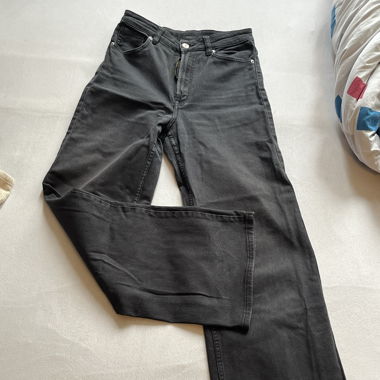 H&M black jeans 