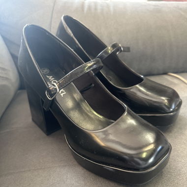 hohe schuhe schwarz