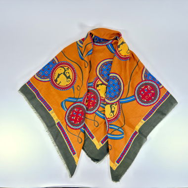 Vintage Schal in Orange mit Medaillon Muster