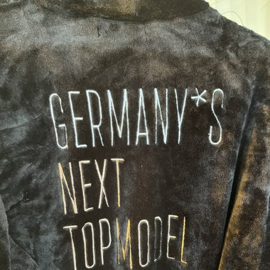 GNTM Plüsch-Bademantel